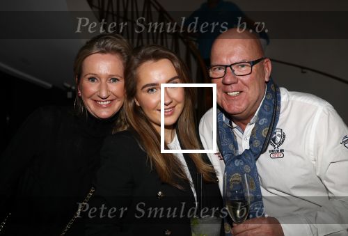 Amsterdam, 20 Februari 2020
Presentatie ondergoed en jogging kleding
door Lidl Gebroeders Dave Roelvink en Donny Roelvink
Gaston Starreveld met zijn vrouw en dochter