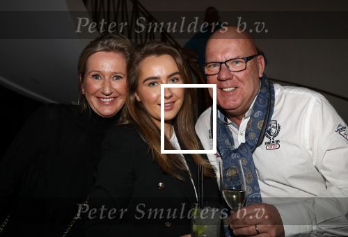 Amsterdam, 20 Februari 2020
Presentatie ondergoed en jogging kleding
door Lidl Gebroeders Dave Roelvink en Donny Roelvink
Gaston Starreveld met zijn vrouw en dochter