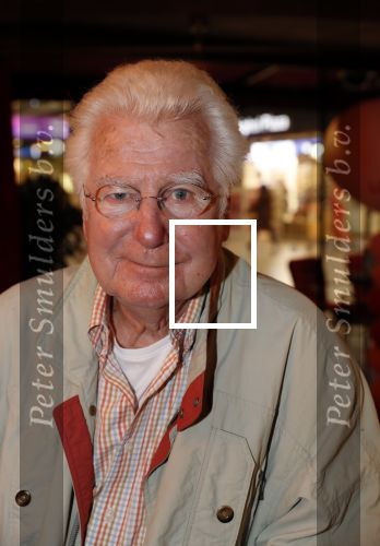 Schiphol 4 februari 2020
Katja Schuurman Peter Faber Willibrord Frequin Gerard Cox en Barrie Stevens vertrekkenb vanaf schiphol naar Suriname voor de opnames van het RTL4 programma Beter laat dan ooit.