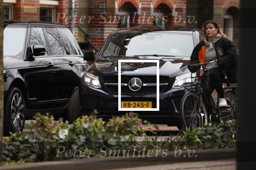 Amsterdam 7 maart 2020
Gordon arriveert met zijn beste vriend Patrick bij zijn huis en restaurant