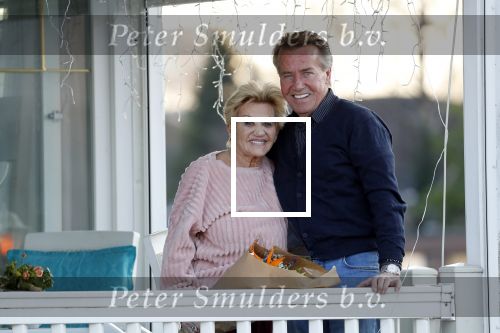Amsterdam 7 februari 2020
Hanny en Ton Veerkamp op hun woonark . Hanny heeft een lichte Tia gehad en hersteltb thuis daarvan.