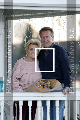 Amsterdam 7 februari 2020
Hanny en Ton Veerkamp op hun woonark . Hanny heeft een lichte Tia gehad en hersteltb thuis daarvan.