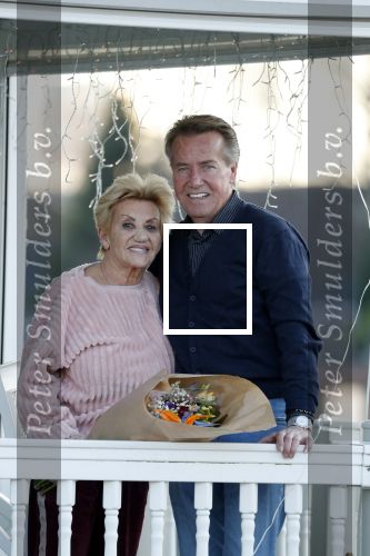 Amsterdam 7 februari 2020
Hanny en Ton Veerkamp op hun woonark . Hanny heeft een lichte Tia gehad en hersteltb thuis daarvan.