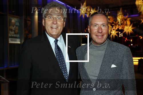 Nieuwegein 4 februari 2020
Henk krol met partner bij heel holland lacht.