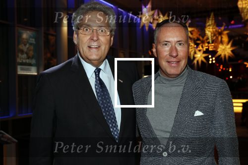 Nieuwegein 4 februari 2020
Henk krol met partner bij heel holland lacht.