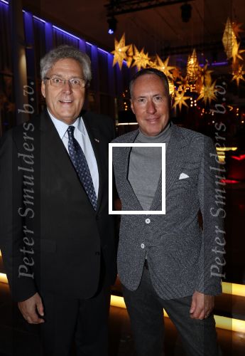 Nieuwegein 4 februari 2020
Henk krol met partner bij heel holland lacht.