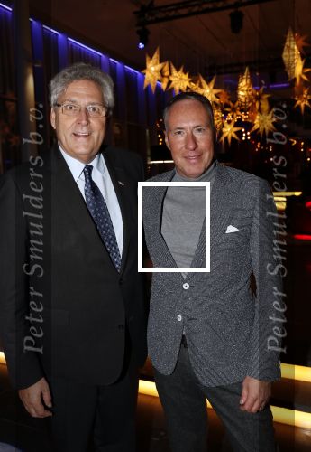 Nieuwegein 4 februari 2020
Henk krol met partner bij heel holland lacht.