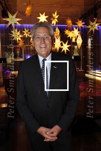 Nieuwegein 4 februari 2020
Henk krol met partner bij heel holland lacht.