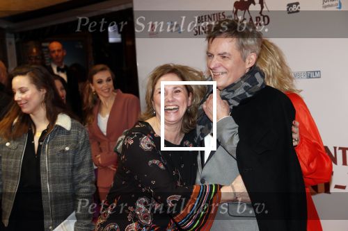 Amsterdam 10 februari 2020
Premiere van de beentjes van Sint Hildegard in Tuschinski met in de hoofdrollen Herman Finkers Johanna ter Steege Leonie ter Braak Ferdi Stofmeel en Daphne Bunskoek .