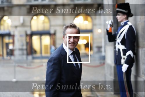 Amsterdam 14 januari 2020
Nieuwjaarsreceptie van Koningin Maxima en Koning Willem Alexander in het paleis op de dam. Hugo de Jonge met schoen van delfts blauw