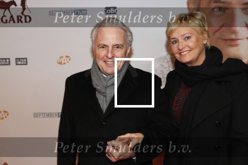 Amsterdam 10 februari 2020
Premiere van de beentjes van Sint Hildegard in Tuschinski met in de hoofdrollen Herman Finkers Johanna ter Steege Leonie ter Braak Ferdi Stofmeel en Daphne Bunskoek .Huub Stapel met zijn vriendin Annemiek  de Vroeg