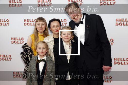 Rotterdam 8 maart 2020
Premiere Hello Dolly in het nieuwe Luxor. Jan Rot met zijn vrouw en kinderen