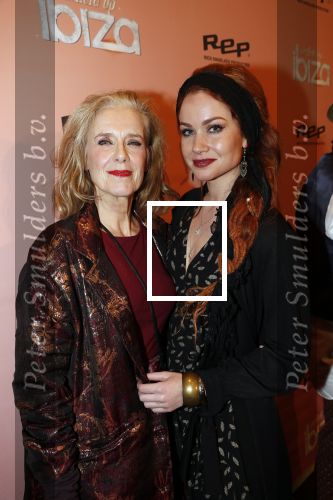Amsterdam 3 februari 2020
Premiere verliefd op ibiza in het deLamar theater. Jette v d Meij en Bertrie Wierenga