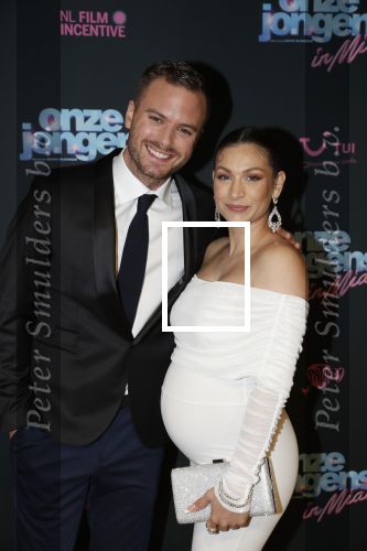 Amsterdam 27 januari 2020
Premiere Onze Jongens in Miami in Tuschinski. Jim Bakkum en Eva v d Wijdeven zwanger