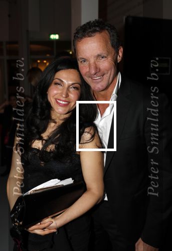 Hilversum 30 januari 2020
Radioring gala in theater gooiland . Veronica inside wint de radioring . Wilfred Geen Niels v Baarlen Rick Romijn en Celine Huijsmans zijn natuurlijk aanwezig. John de Bever met de vrouw van Wilfred Genee