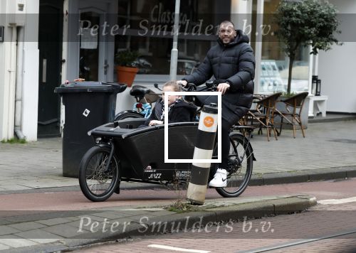 Amsterdam 29 januari 2020
Johnny Heitinga met dochter Jezebel in bakfiets