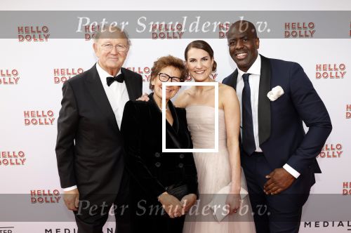 Rotterdam 8 maart 2020
Premiere Hello Dolly in het nieuwe Luxor. Joop en Janine v d Ende en Iris v d Ende met haar man Vincent