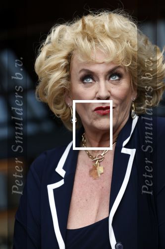 Amsterdam 2 maart 2020
Presentatie de Jantjes met oa Carry Tefsen, Karin Bloemen, Paul Groot, Mariska van Kolck, Esmee Dekker,  Samir Hassan, Mickey Vermeer en Jordy van Loon.
Presentatie vind t plaats in Carre.