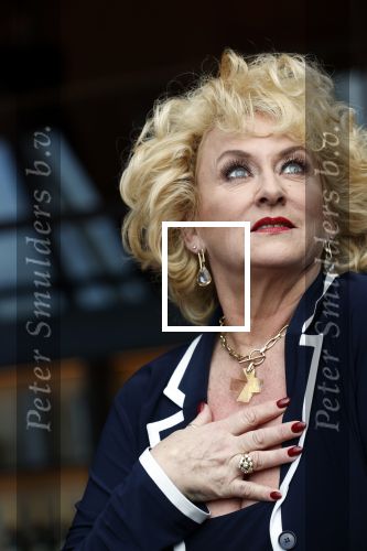 Amsterdam 2 maart 2020
Presentatie de Jantjes met oa Carry Tefsen, Karin Bloemen, Paul Groot, Mariska van Kolck, Esmee Dekker,  Samir Hassan, Mickey Vermeer en Jordy van Loon.
Presentatie vind t plaats in Carre.