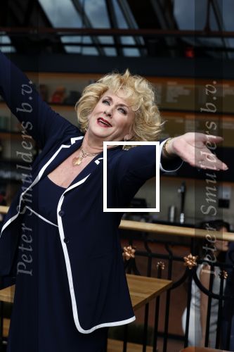 Amsterdam 2 maart 2020
Presentatie de Jantjes met oa Carry Tefsen, Karin Bloemen, Paul Groot, Mariska van Kolck, Esmee Dekker,  Samir Hassan, Mickey Vermeer en Jordy van Loon.
Presentatie vind t plaats in Carre.