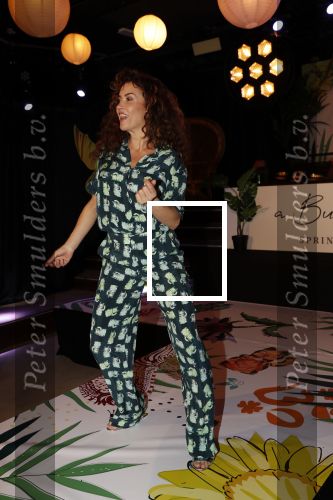 Amsterdam 3 februari 2020
Presentatie kleinglijn POM Amsterdam met Katja Schuurman. katja loep mee met de show samen met haar dochter Sammie
