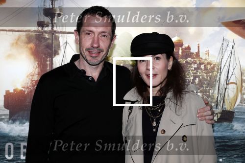 Amsterdam 12 januari 2020
Premiere Dolittle in pathe Arena. Jacob Derwig met kinderen en zijn vrouw Kim v Kooten