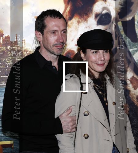 Amsterdam 12 januari 2020
Premiere Dolittle in pathe Arena. Jacob Derwig met kinderen en zijn vrouw Kim v Kooten