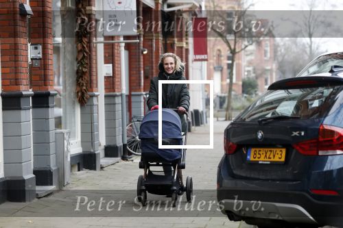 Amsterdam 24 januari 2020
Kimberley Klaver achter de kinderwagen.