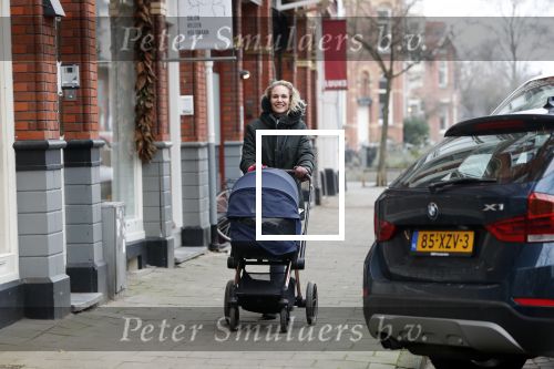 Amsterdam 24 januari 2020
Kimberley Klaver achter de kinderwagen.