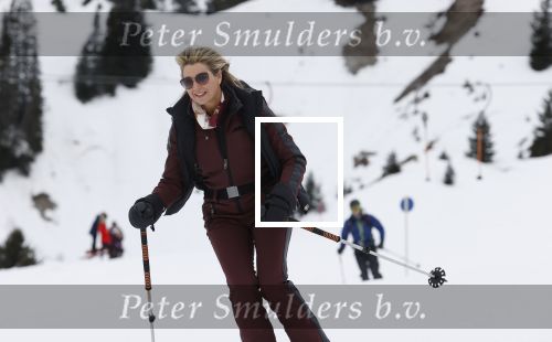 Lech 25 februari 2020
Fotouurtje Koninklijke familie. Aanwezig Koning Willem Alexander Koningin Maxima Prinses Amalia Alexia Ariane Prinses Beatrix Prins Constantijn Prinses laurentien Gravin Eloise Graaf Claus Casimir en Gravin Leonore .