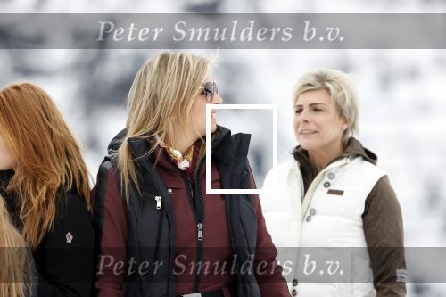 Lech 25 februari 2020
Fotouurtje Koninklijke familie. Aanwezig Koning Willem Alexander Koningin Maxima Prinses Amalia Alexia Ariane Prinses Beatrix Prins Constantijn Prinses laurentien Gravin Eloise Graaf Claus Casimir en Gravin Leonore .