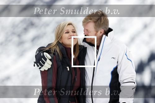 Lech 25 februari 2020
Fotouurtje Koninklijke familie. Aanwezig Koning Willem Alexander Koningin Maxima Prinses Amalia Alexia Ariane Prinses Beatrix Prins Constantijn Prinses laurentien Gravin Eloise Graaf Claus Casimir en Gravin Leonore .