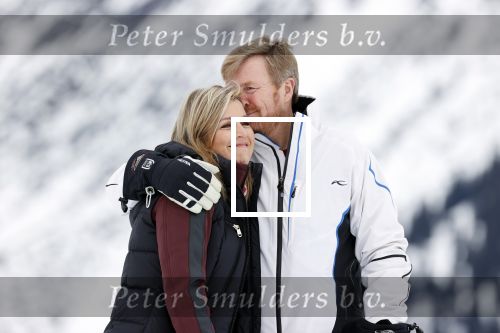 Lech 25 februari 2020
Fotouurtje Koninklijke familie. Aanwezig Koning Willem Alexander Koningin Maxima Prinses Amalia Alexia Ariane Prinses Beatrix Prins Constantijn Prinses laurentien Gravin Eloise Graaf Claus Casimir en Gravin Leonore .
