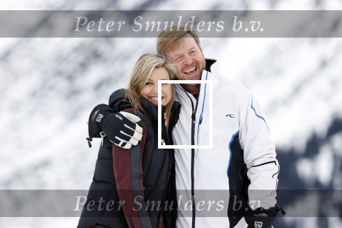Lech 25 februari 2020
Fotouurtje Koninklijke familie. Aanwezig Koning Willem Alexander Koningin Maxima Prinses Amalia Alexia Ariane Prinses Beatrix Prins Constantijn Prinses laurentien Gravin Eloise Graaf Claus Casimir en Gravin Leonore .