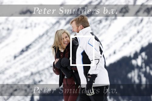 Lech 25 februari 2020
Fotouurtje Koninklijke familie. Aanwezig Koning Willem Alexander Koningin Maxima Prinses Amalia Alexia Ariane Prinses Beatrix Prins Constantijn Prinses laurentien Gravin Eloise Graaf Claus Casimir en Gravin Leonore .