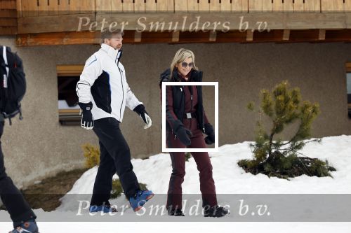 Lech 25 februari 2020
Fotouurtje Koninklijke familie. Aanwezig Koning Willem Alexander Koningin Maxima Prinses Amalia Alexia Ariane Prinses Beatrix Prins Constantijn Prinses laurentien Gravin Eloise Graaf Claus Casimir en Gravin Leonore .
