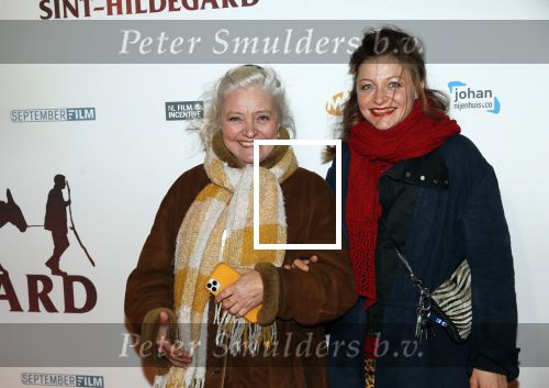 Amsterdam 10 februari 2020
Premiere van de beentjes van Sint Hildegard in Tuschinski met in de hoofdrollen Herman Finkers Johanna ter Steege Leonie ter Braak Ferdi Stofmeel en Daphne Bunskoek . Leny Breederveld