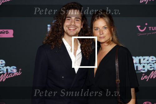 Amsterdam 27 januari 2020
Premiere Onze Jongens in Miami in Tuschinski. Lucas Hamming met vriendin