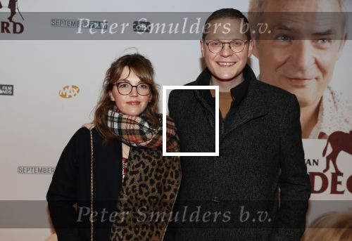 Amsterdam 10 februari 2020
Premiere van de beentjes van Sint Hildegard in Tuschinski met in de hoofdrollen Herman Finkers Johanna ter Steege Leonie ter Braak Ferdi Stofmeel en Daphne Bunskoek . Luuk Ikink met zijn vrouw