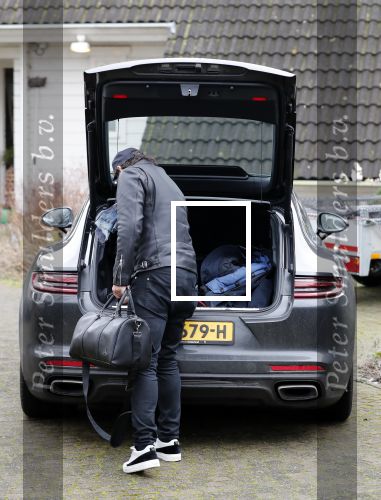 Stompetoren 8 en 9 februari en Alkmaar 2020
Marco Borsato woont tijdelijk bij zijn moeder in huis.
Mary heeft een bruidwinkel â€œde witte markies â€œ in het centrum van Alkmaar
