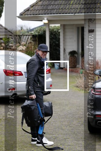 Stompetoren 8 en 9 februari en Alkmaar 2020
Marco Borsato woont tijdelijk bij zijn moeder in huis.
Mary heeft een bruidwinkel â€œde witte markies â€œ in het centrum van Alkmaar
