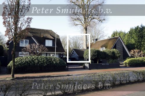Blaricum 18 januari 2020
Marco Borsato vertrekt in zijn porsche panamera bij zijn huis.