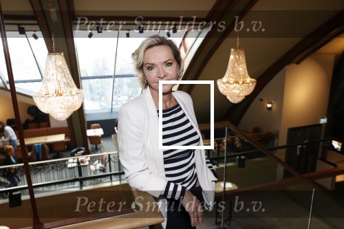 Amsterdam 2 maart 2020
Presentatie de Jantjes met oa Carry Tefsen, Karin Bloemen, Paul Groot, Mariska van Kolck, Esmee Dekker,  Samir Hassan, Mickey Vermeer en Jordy van Loon.
Presentatie vind t plaats in Carre.