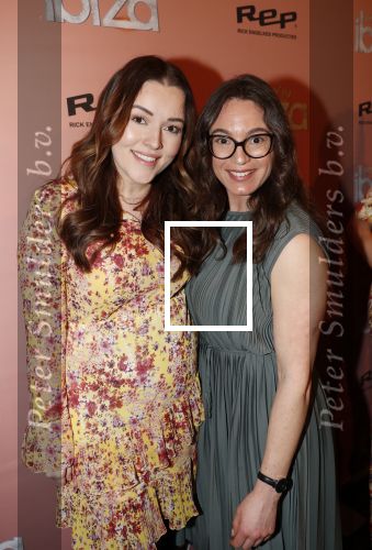 Amsterdam 3 februari 2020
Premiere verliefd op ibiza in het deLamar theater. Mascha Feoktistova kwam met een vriendin