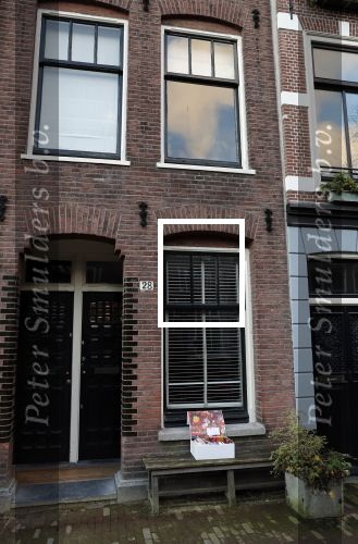Amsterdam 10 januari 2020
Voor het huis van Matthijs v Nieuwkerk staat een doos met boeken die mensen gratis mee mogen nemen.
