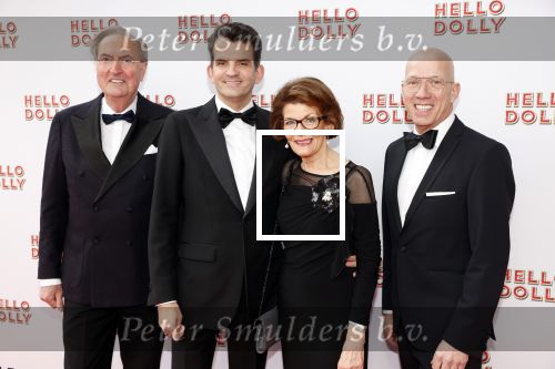Rotterdam 8 maart 2020
Premiere Hello Dolly in het nieuwe Luxor. Maurice Wijnen met partner en ouders