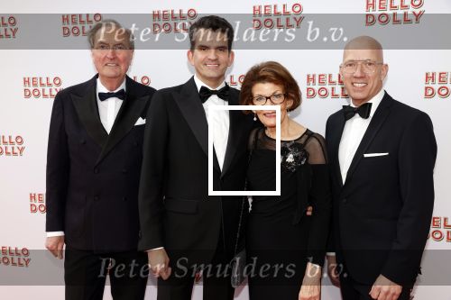 Rotterdam 8 maart 2020
Premiere Hello Dolly in het nieuwe Luxor. Maurice Wijnen met partner en ouders