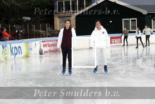 Amsterdam 4 februari 2020
Perspresentatie Hollandse 100 voor Lymph&Co op de Jaap Eden schaatsbaan.
Prins Bernahrd jr en Prinses Margriet zijn ook aanwezig. Nino Wilkes en Maxim Froger
