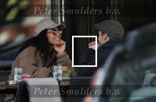 Amsterdam 3 februari 2020
Moise Trustful met haar vriend Kaj v d Voort op terras bij v Dam
