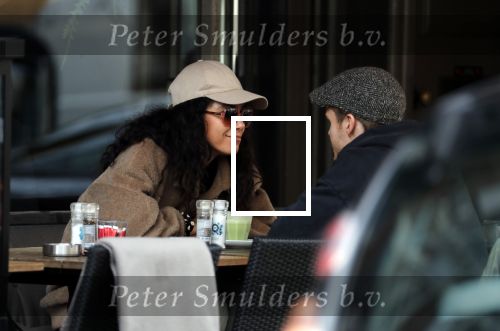 Amsterdam 3 februari 2020
Moise Trustful met haar vriend Kaj v d Voort op terras bij v Dam
